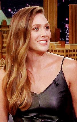 elizabeth olsen sexy gif|Elizabeth olsen gif